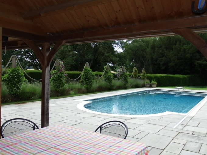 Hampshire_pool.jpg