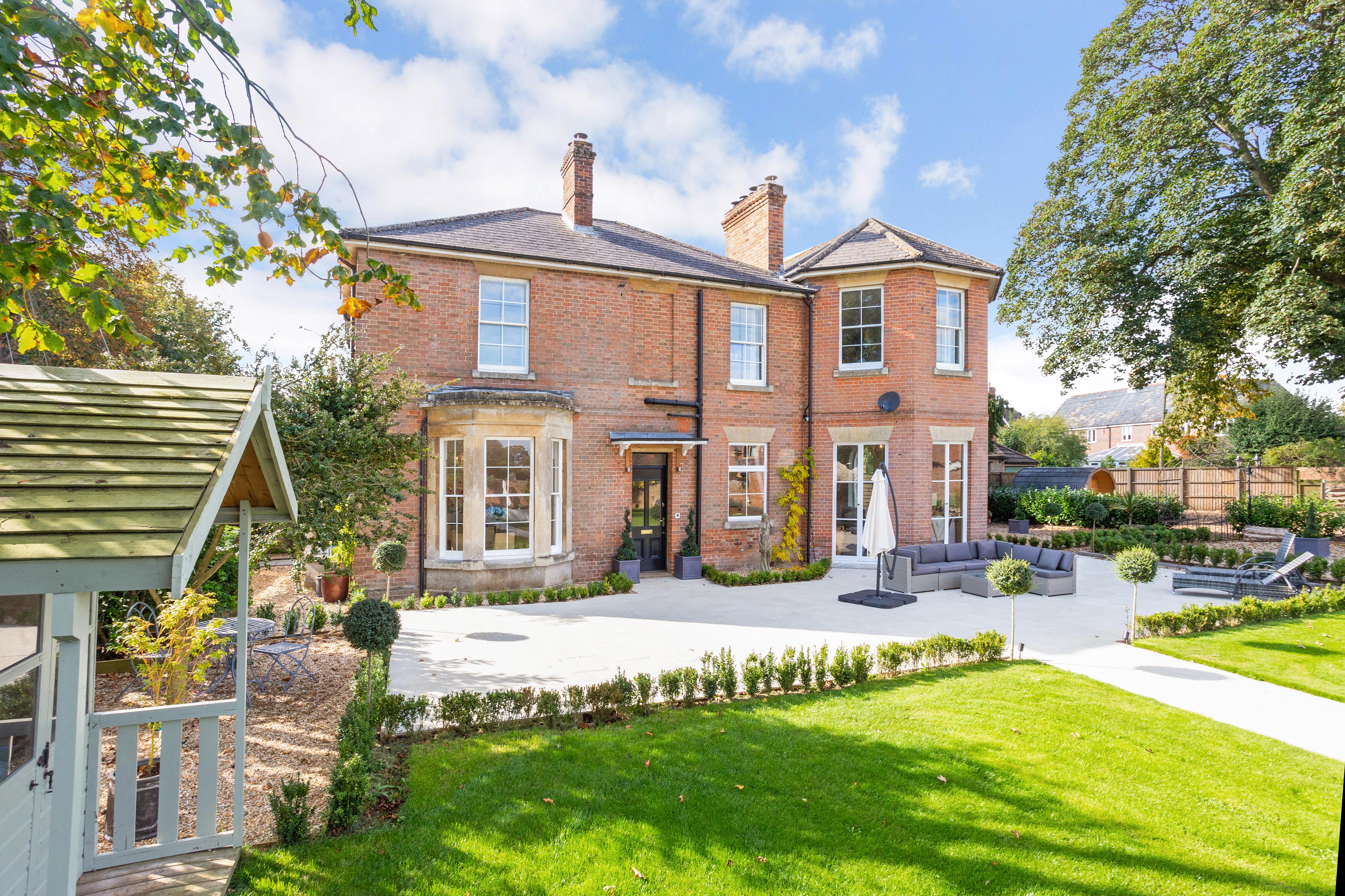 Prop_2The_Former_Vicarage_287498_(8)_HR.jpg
