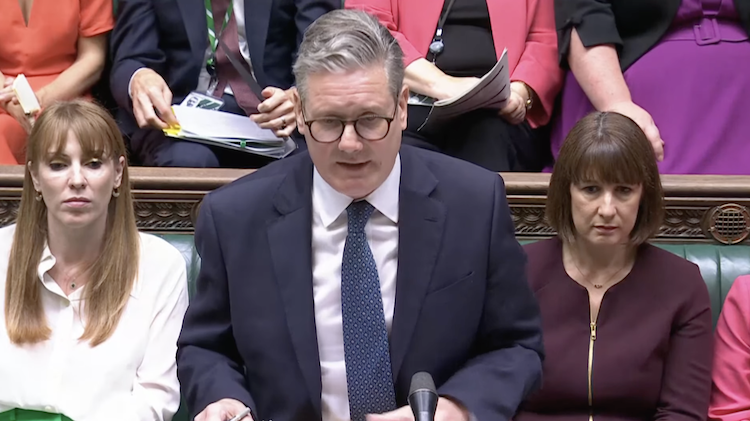 Sunak gives Starmer an easy ride at first PMQs
